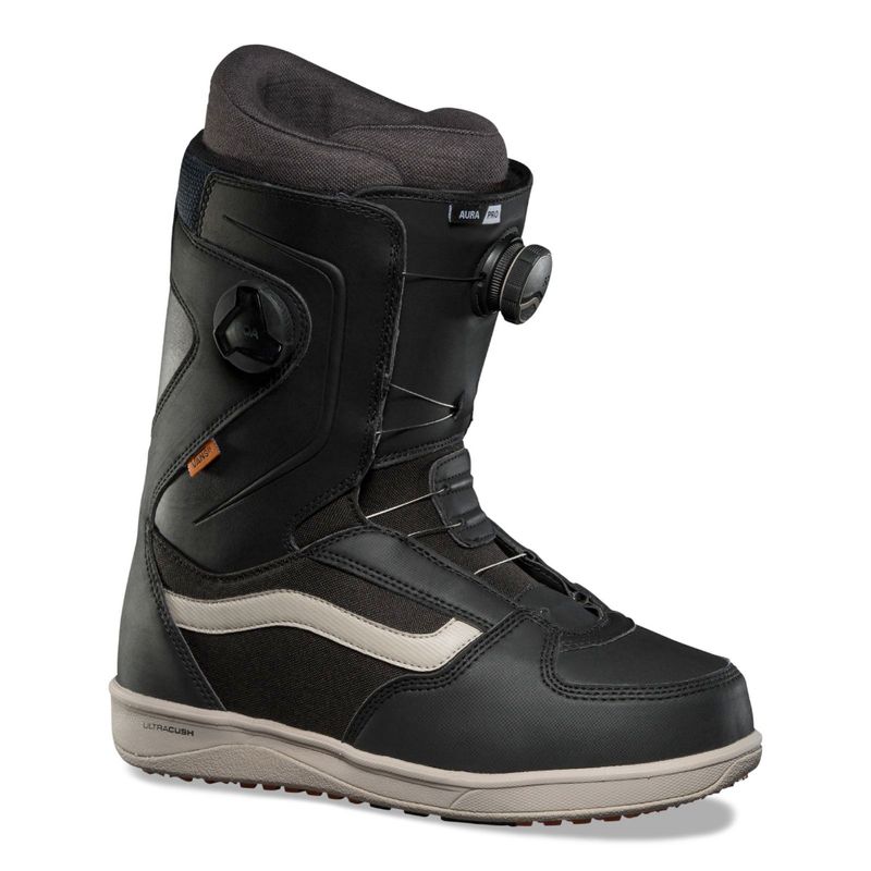 vans aura pro snowboard boots