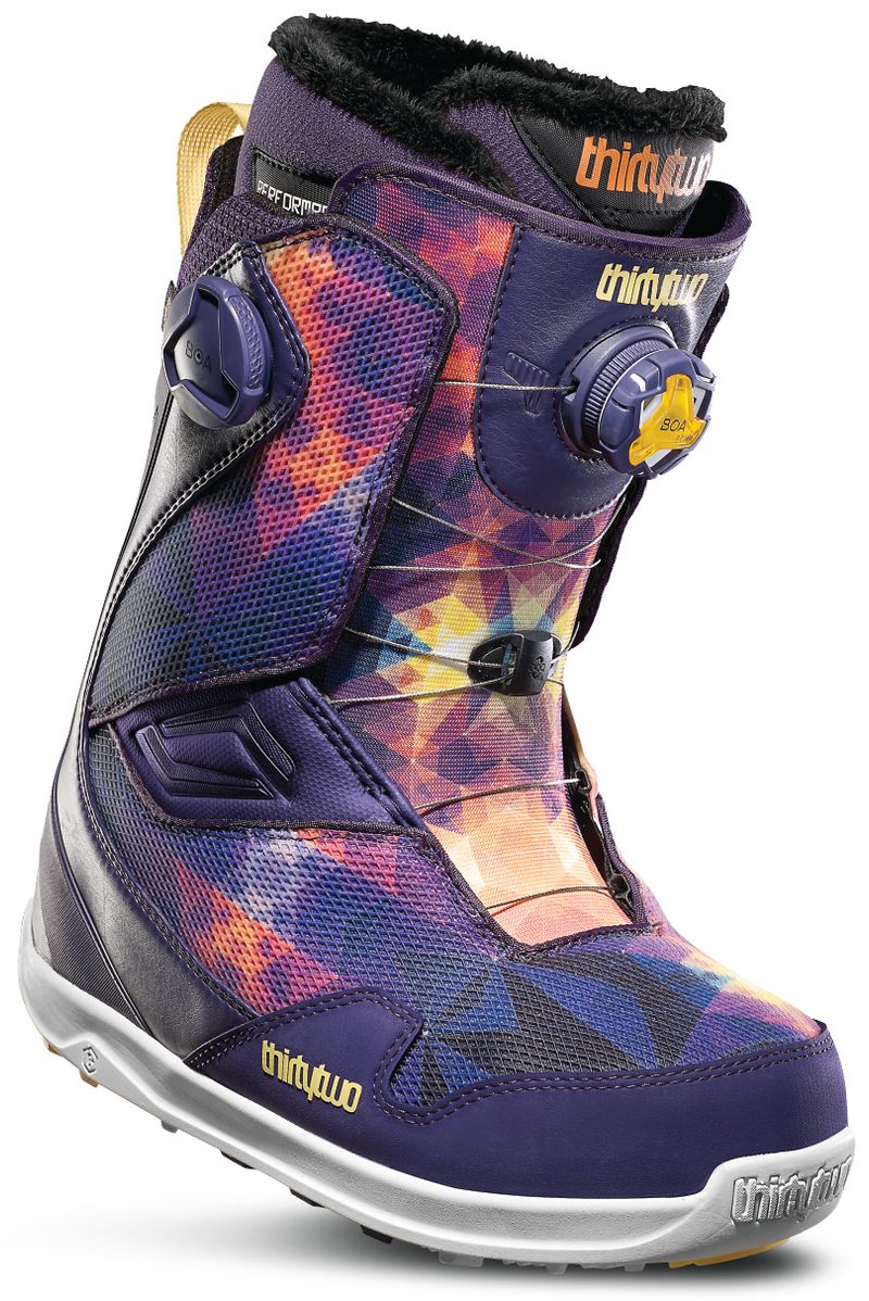 32 double boa boots