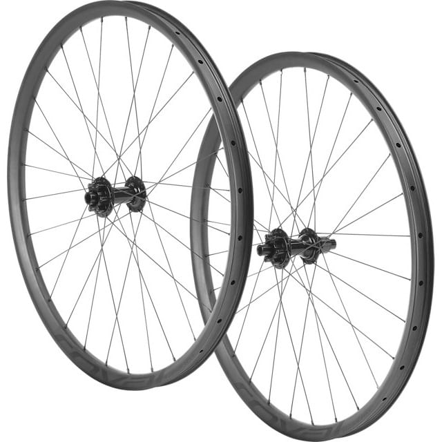 carbon wheelset 29