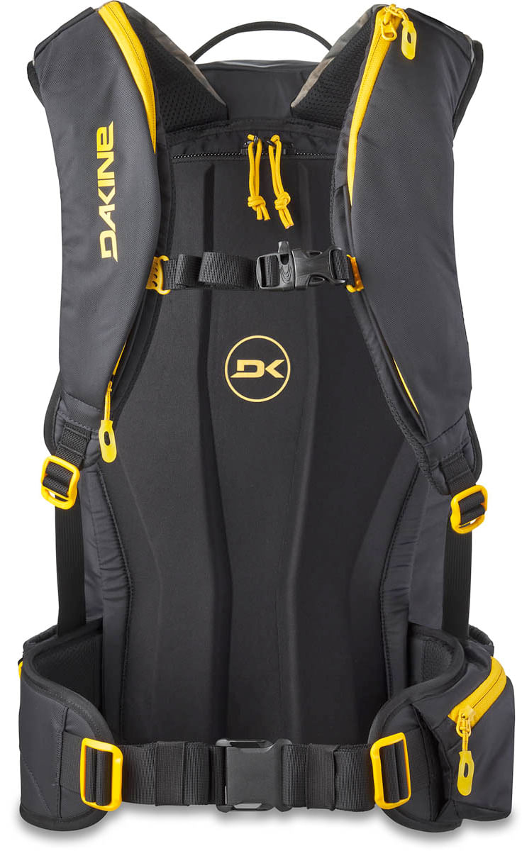 dakine signature poacher 32l backpack