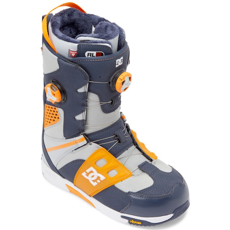 Dc deals snowboard boots