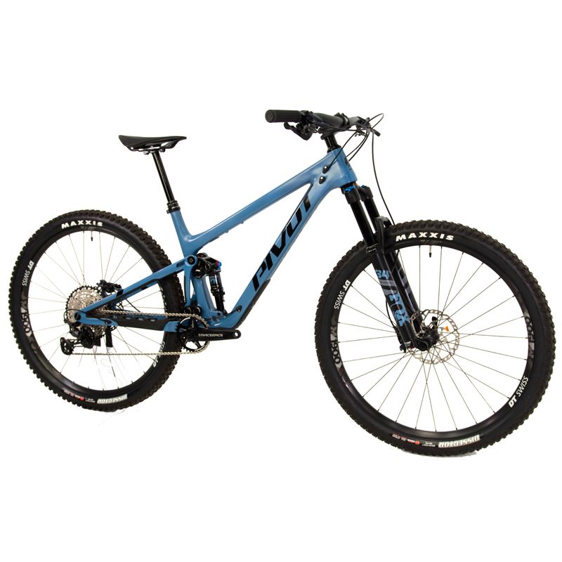 Used pivot sale mountain bikes